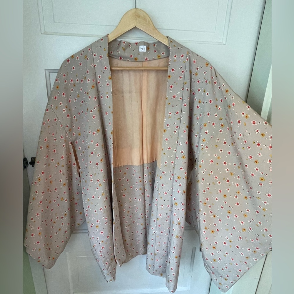 Vintage floral kimono